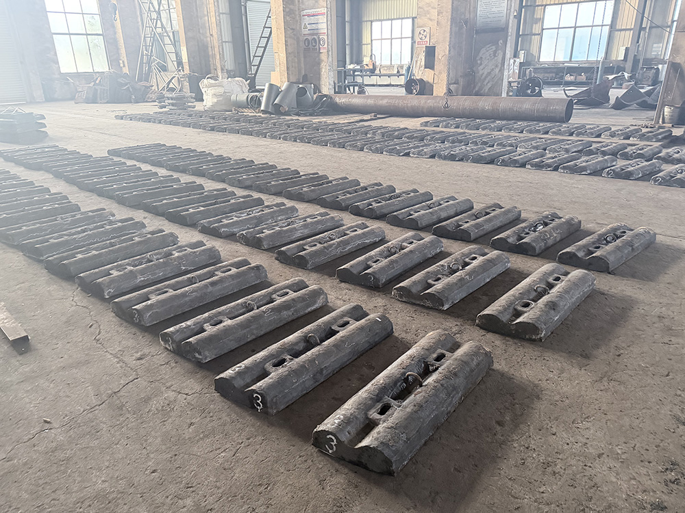 1774664180267103.jpg 2.74.5型号双金属磨机衬板2 .jpg